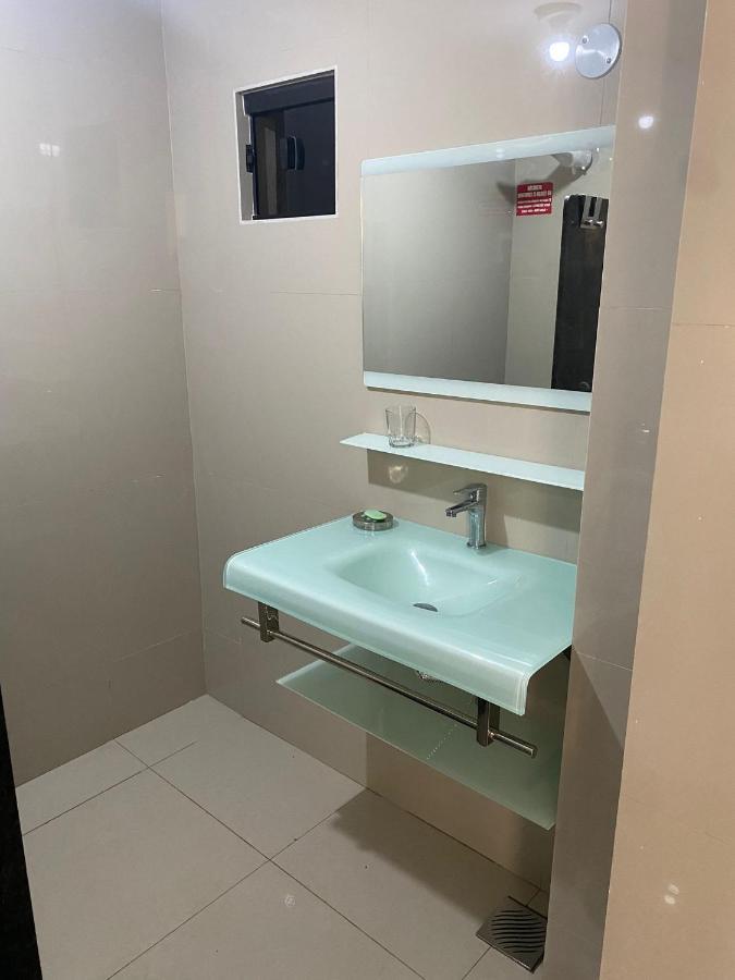 Espana Suites Hotel Ciudad del Este Zewnętrze zdjęcie